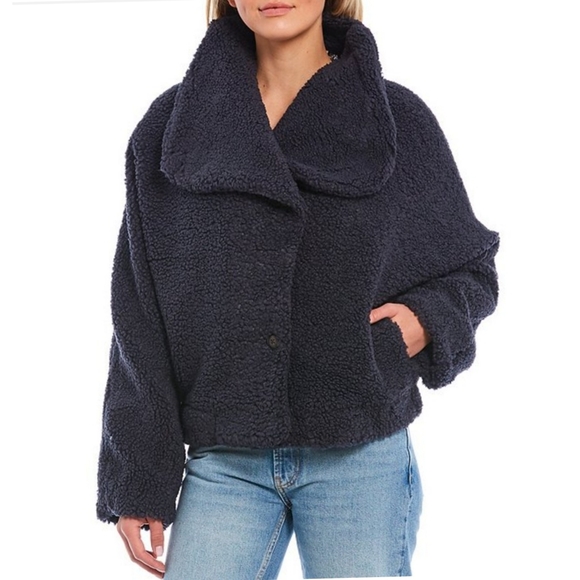 💯%FP Izzy Wrap Teddy Jacket - Picture 3 of 14